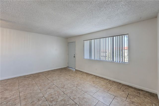 6979 Issac Avenue 4, Las Vegas, NV 89156