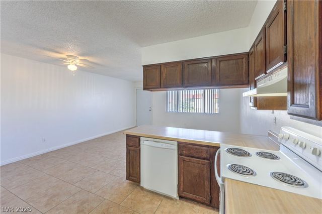 6979 Issac Avenue 4, Las Vegas, NV 89156