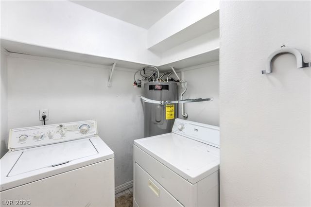 6979 Issac Avenue 4, Las Vegas, NV 89156