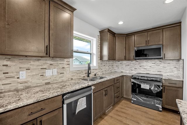 1647 Foxborough Drive, Marion, IA 52302