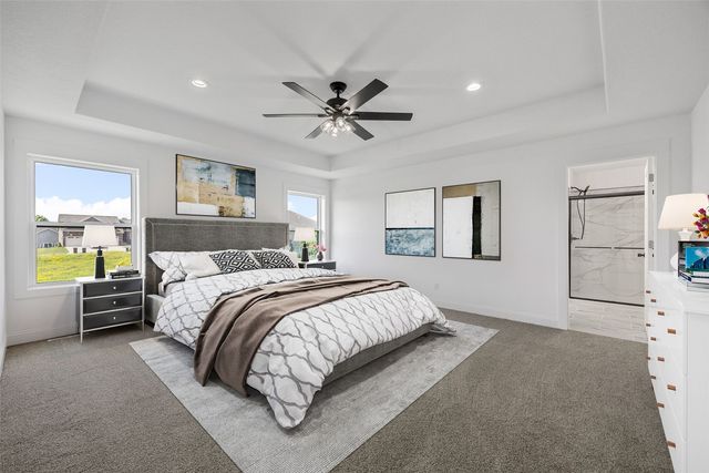 1647 Foxborough Drive, Marion, IA 52302