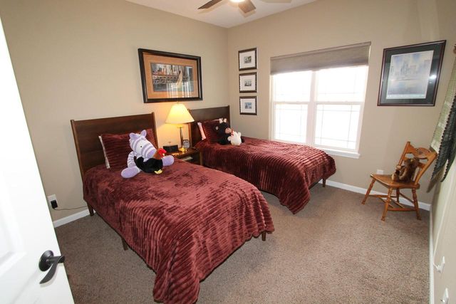 282 Settlement DRIVE, Burlington, WI 53105
