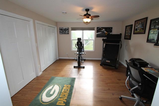 282 Settlement DRIVE, Burlington, WI 53105