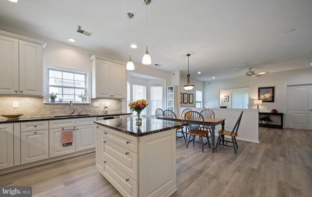 109 RAINFLOWER LN, West Windsor, NJ 08550
