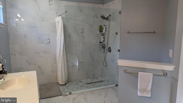 109 RAINFLOWER LN, West Windsor, NJ 08550