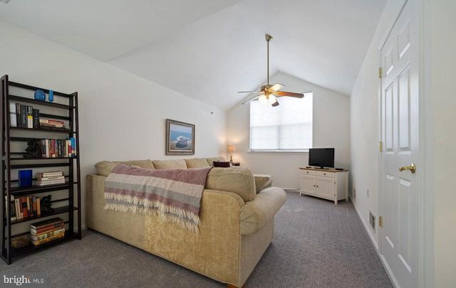 109 RAINFLOWER LN, West Windsor, NJ 08550