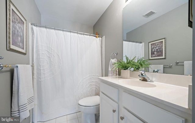 109 RAINFLOWER LN, West Windsor, NJ 08550