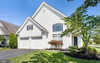 109 RAINFLOWER LN, West Windsor, NJ 08550
