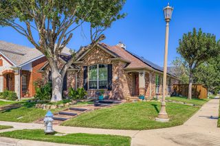 5452 Buckskin Drive, The Colony, TX 75056