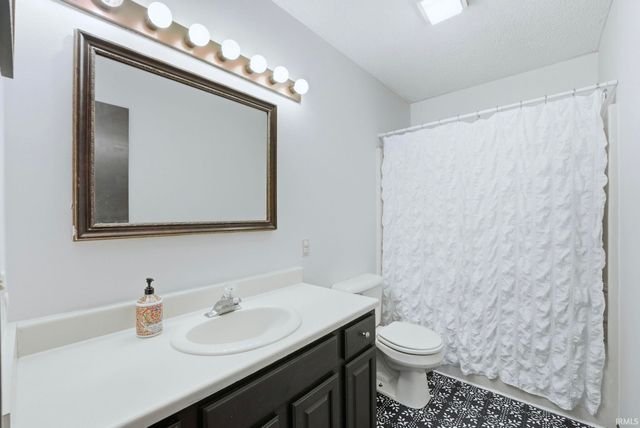 9512 Robin Meadow Place, Fort Wayne, IN 46835