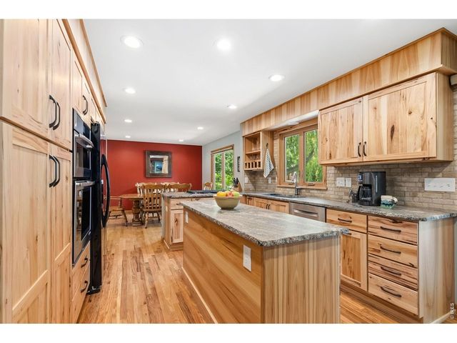 1200 Cliffrose Ct, Fort Collins, CO 80525