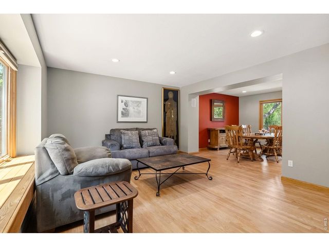 1200 Cliffrose Ct, Fort Collins, CO 80525