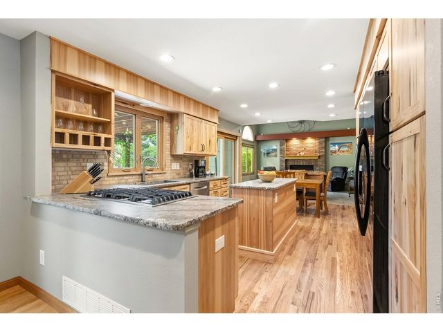 1200 Cliffrose Ct, Fort Collins, CO 80525