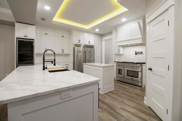 800 Stone Chimney Rd, Bullard, TX 75757