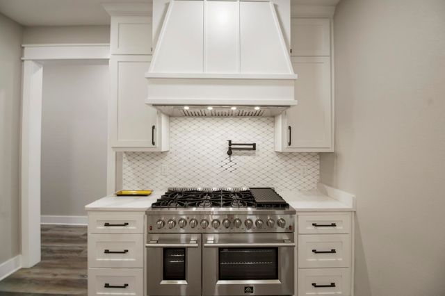 800 Stone Chimney Rd, Bullard, TX 75757