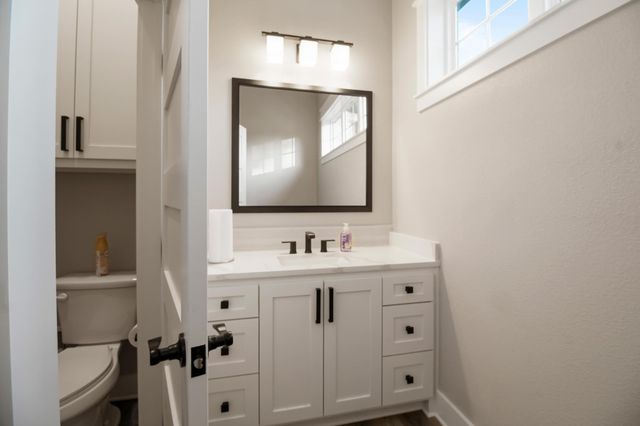 800 Stone Chimney Rd, Bullard, TX 75757