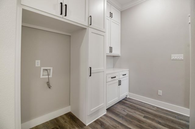 800 Stone Chimney Rd, Bullard, TX 75757