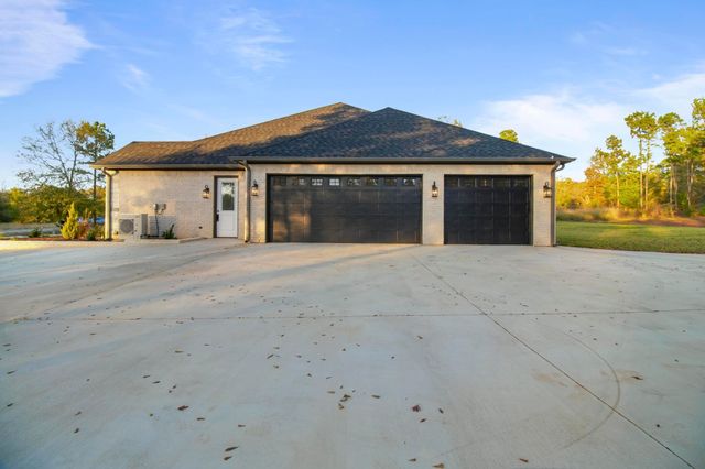 800 Stone Chimney Rd, Bullard, TX 75757