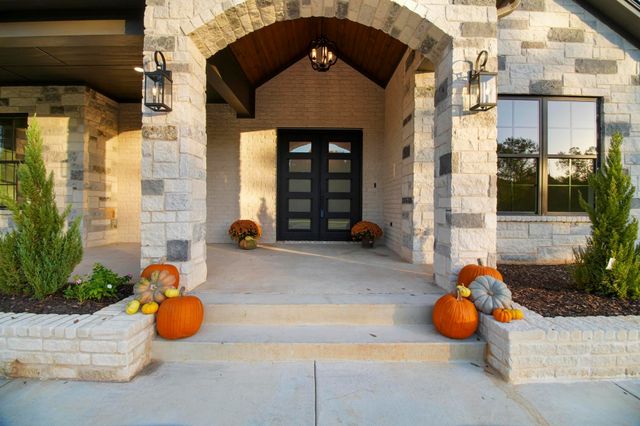 800 Stone Chimney Rd, Bullard, TX 75757