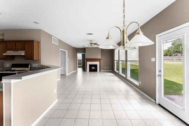705 Princeton DR, Pflugerville, TX 78660