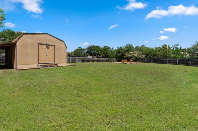 705 Princeton DR, Pflugerville, TX 78660