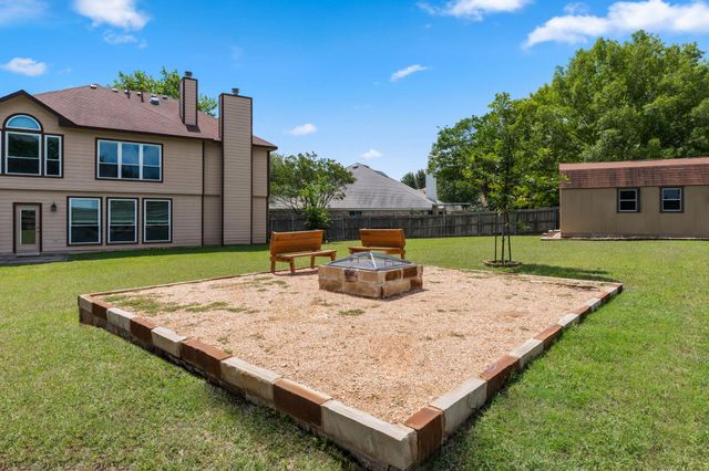 705 Princeton DR, Pflugerville, TX 78660