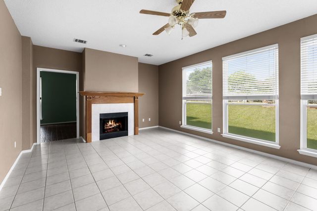 705 Princeton DR, Pflugerville, TX 78660
