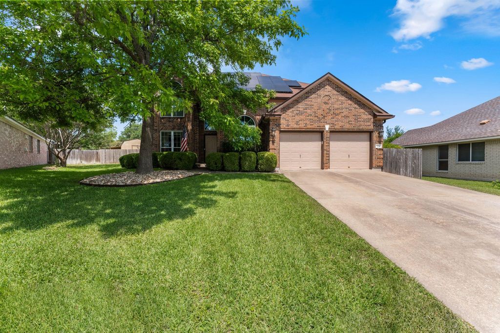 705 Princeton DR, Pflugerville, TX 78660