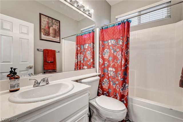 7821 Red Leaf Drive, Las Vegas, NV 89131