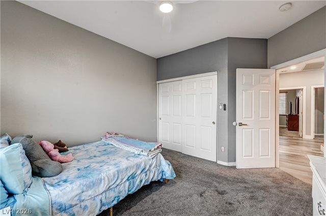 7821 Red Leaf Drive, Las Vegas, NV 89131