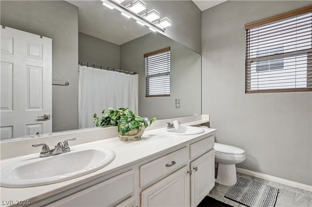 7821 Red Leaf Drive, Las Vegas, NV 89131