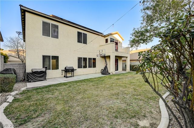 7821 Red Leaf Drive, Las Vegas, NV 89131