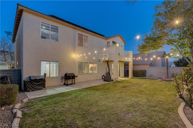 7821 Red Leaf Drive, Las Vegas, NV 89131