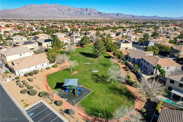 7821 Red Leaf Drive, Las Vegas, NV 89131