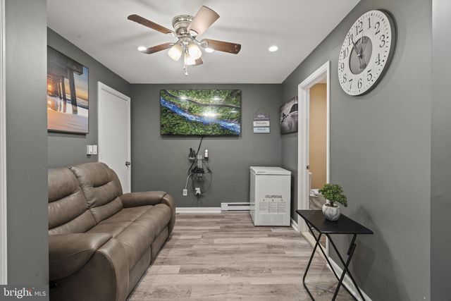 205 FRANKLIN AVE, Berlin, NJ 08009