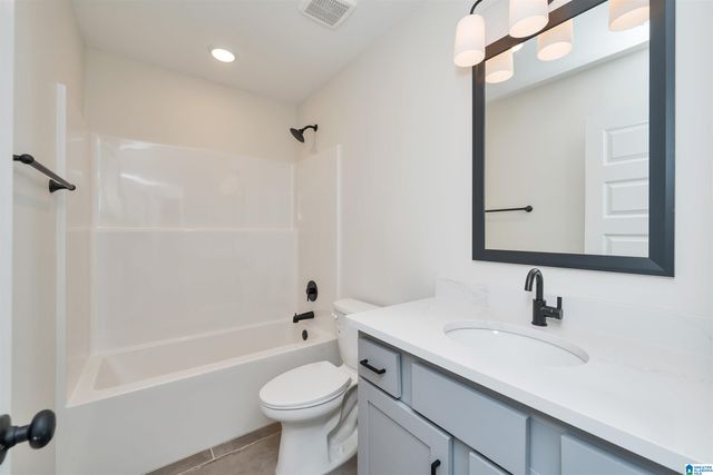 22928 VILLAGE PARKWAY, Helena, AL 35080