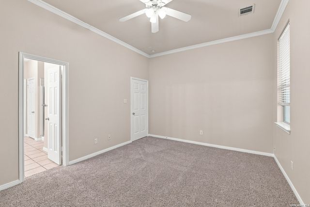 14 DUNTHORTE LN, San Antonio, TX 78250