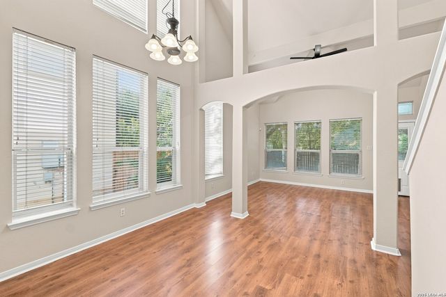 14 DUNTHORTE LN, San Antonio, TX 78250