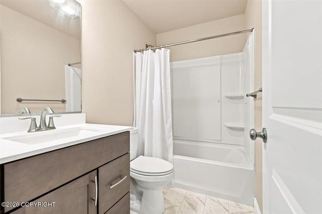 6047 E Sun Crest Drive, Wasilla, AK 99654