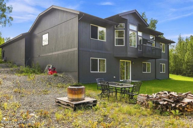 6047 E Sun Crest Drive, Wasilla, AK 99654