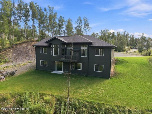 6047 E Sun Crest Drive, Wasilla, AK 99654