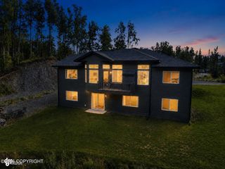 6047 E Sun Crest Drive, Wasilla, AK 99654