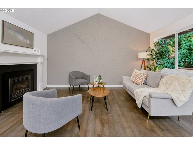 13910 Sw RAWHIDE Ct, Beaverton, OR 97008