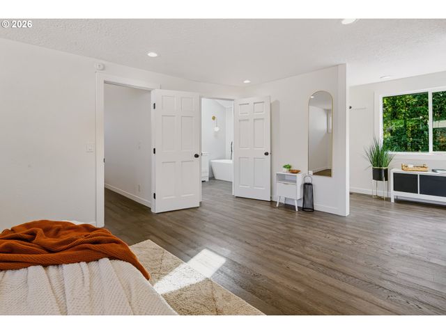 13910 Sw RAWHIDE Ct, Beaverton, OR 97008