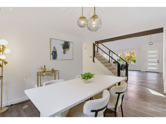 13910 Sw RAWHIDE Ct, Beaverton, OR 97008