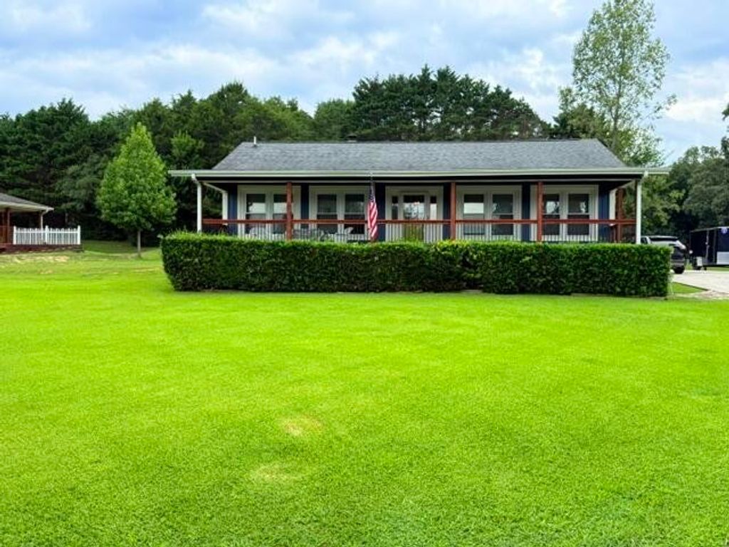 1051 Old Charleston Road, NE, Cleveland, TN 37312
