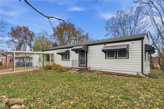 2929 S Northern Boulevard, Independence, MO 64052