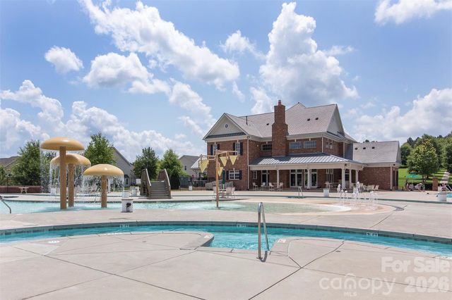 6020 Sayles Way, Fort Mill, SC 29715