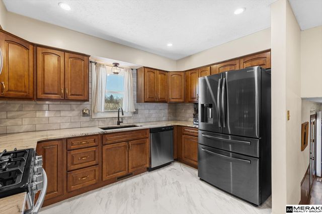 12901 S 29th Place, Bellevue, NE 68123