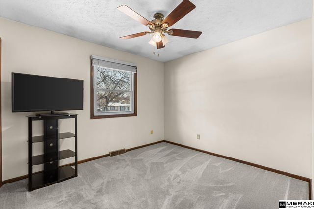 12901 S 29th Place, Bellevue, NE 68123